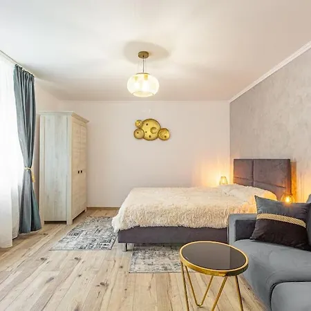 Flh - Black Church Apartment Brasov